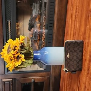 BROWN COACH WRISTLET